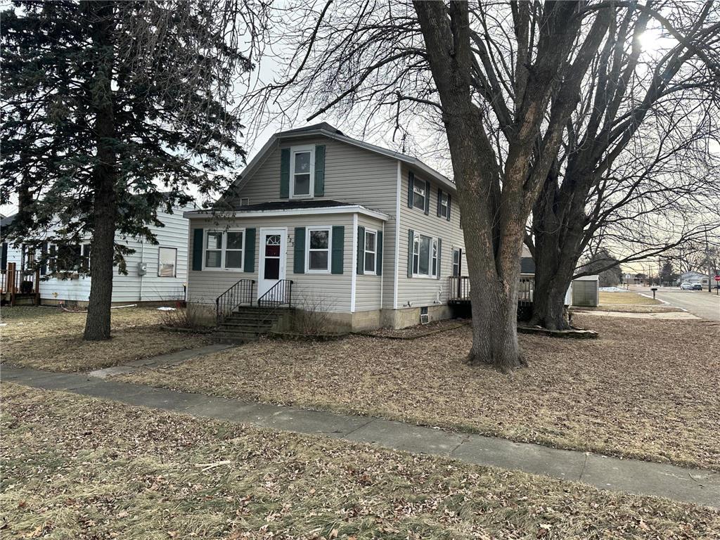 423 Olive Street West Concord MN 55985 6645457 image1