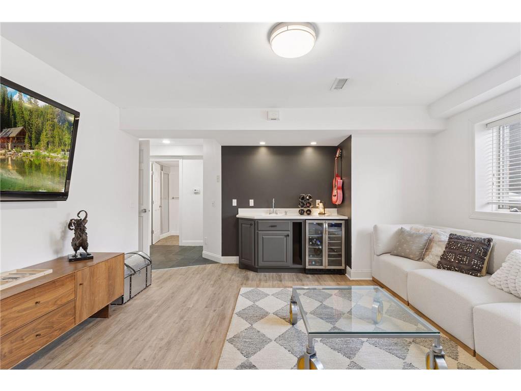 423 River Street Minneapolis MN 55401 7031261 image31