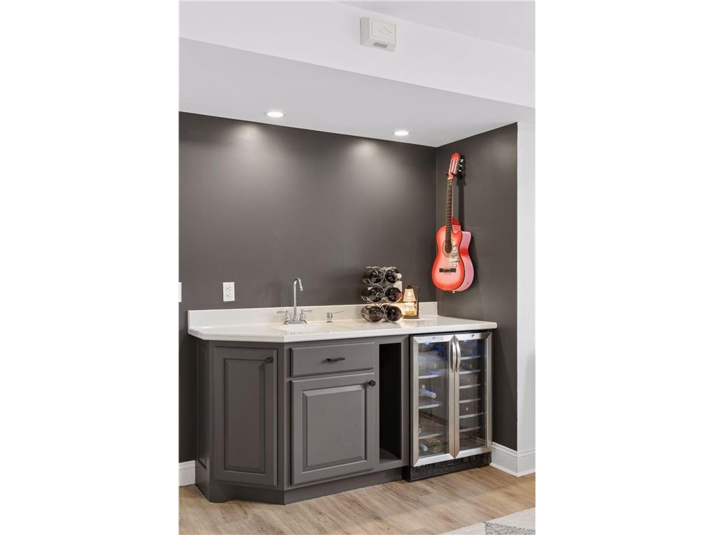 423 River Street Minneapolis MN 55401 7031261 image33