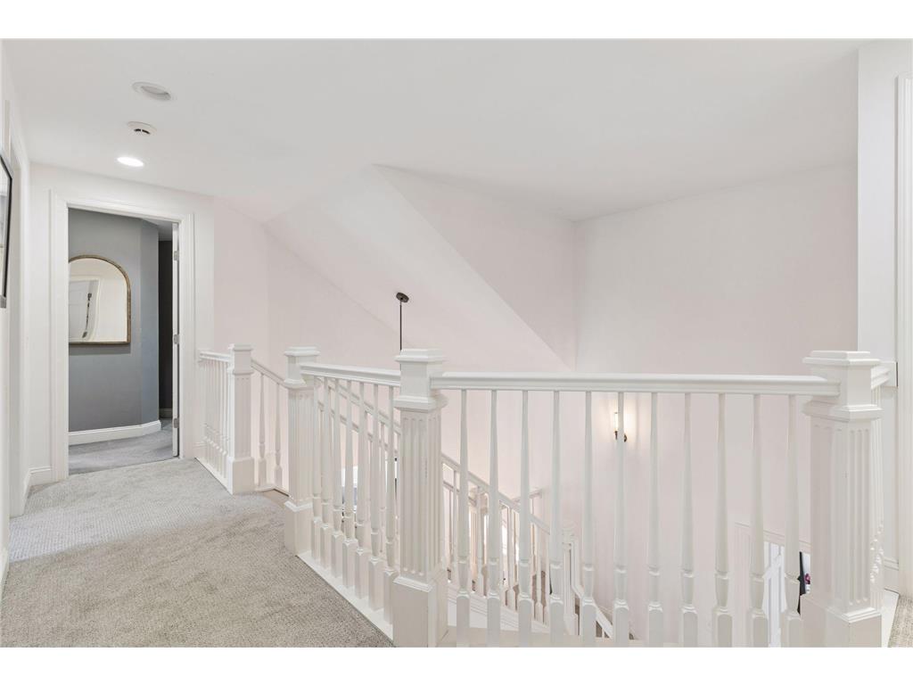 423 River Street Minneapolis MN 55401 7031261 image48