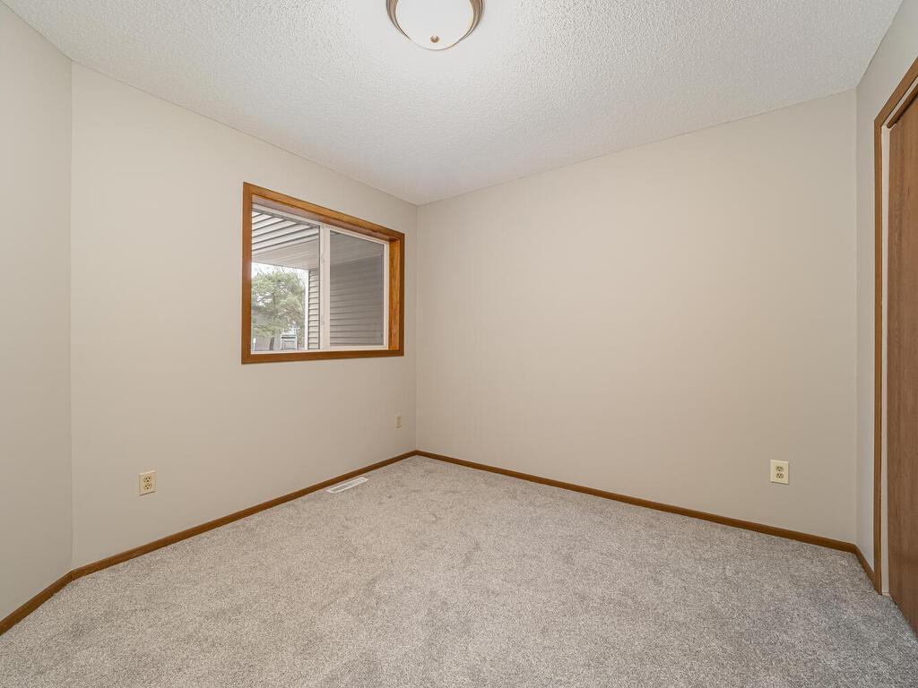 423 Whispering River Lane Farmington MN 55024 6818649 image14