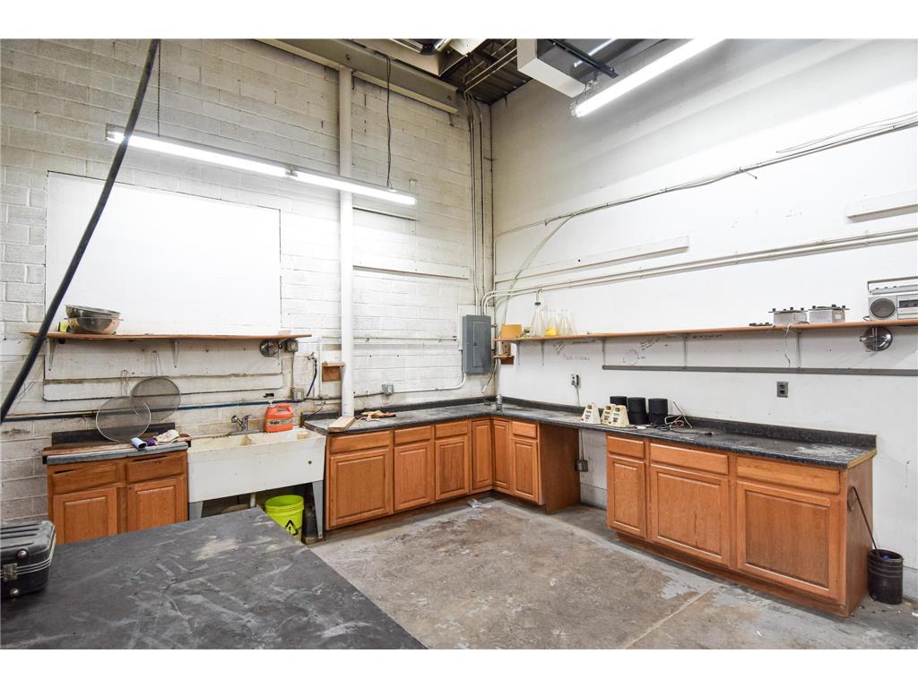 423 Zeh Street W Thief River Falls MN 56701 7095707 image40