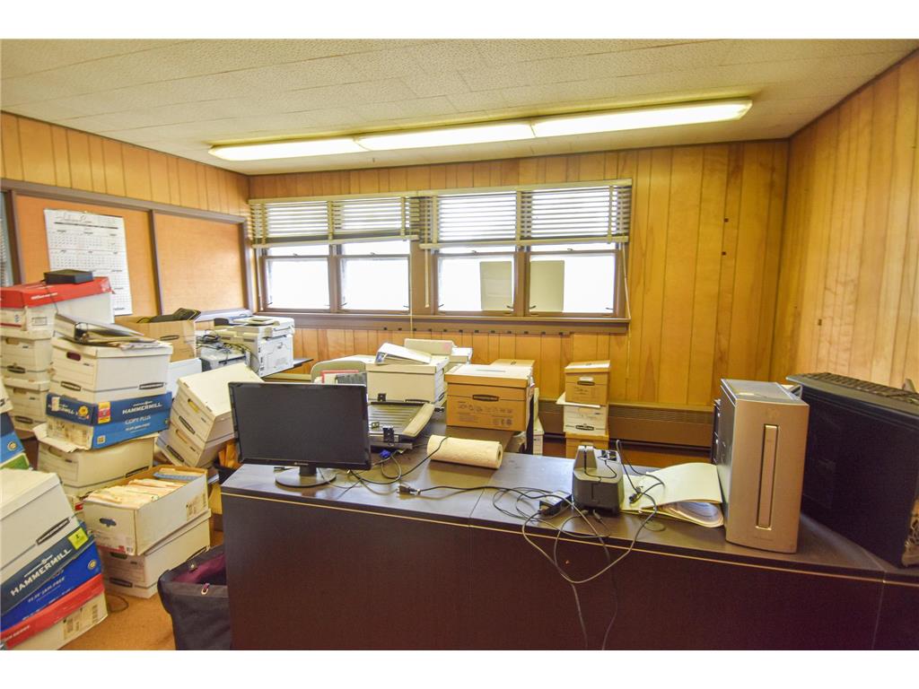 423 Zeh Street W Thief River Falls MN 56701 7095707 image41