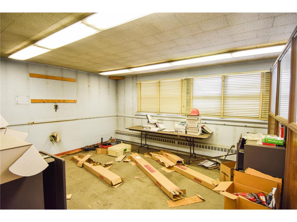 423 Zeh Street W Thief River Falls MN 56701 7095707 image45