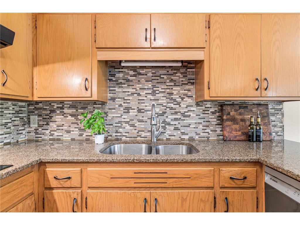 4230 Maple Lane Minnetonka MN 55345 7070731 image12
