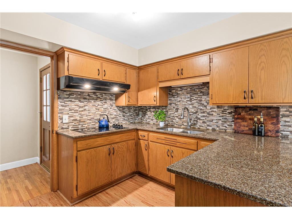 4230 Maple Lane Minnetonka MN 55345 7070731 image13