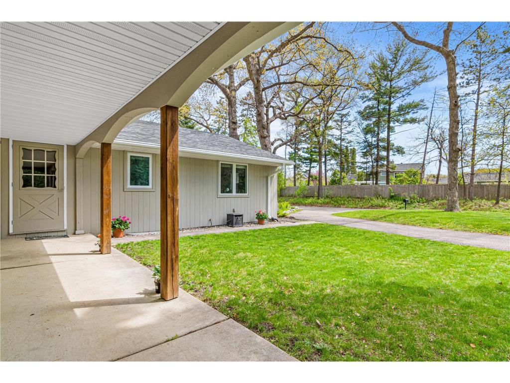 4230 Maple Lane Minnetonka MN 55345 7070731 image32
