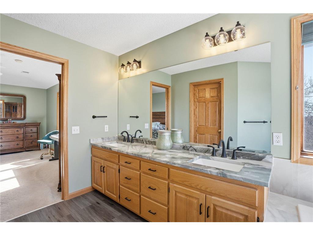 4230 Pineview Lane N Plymouth MN 55442 7048541 image40