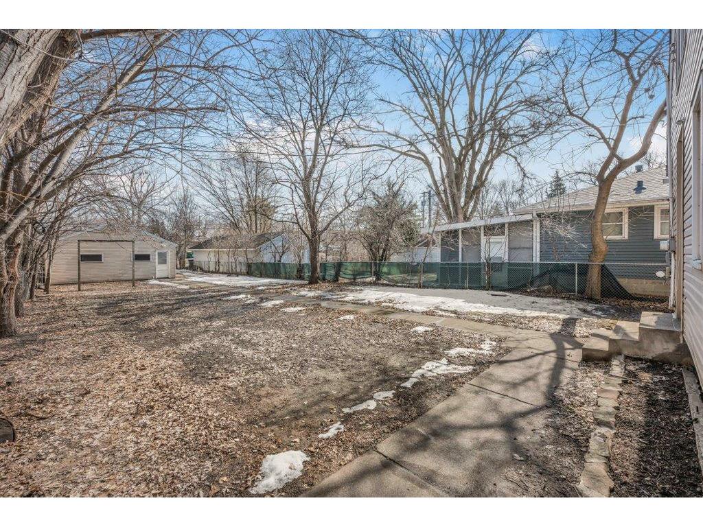 4230 Zane Avenue N Crystal MN 55422 7030454 image20