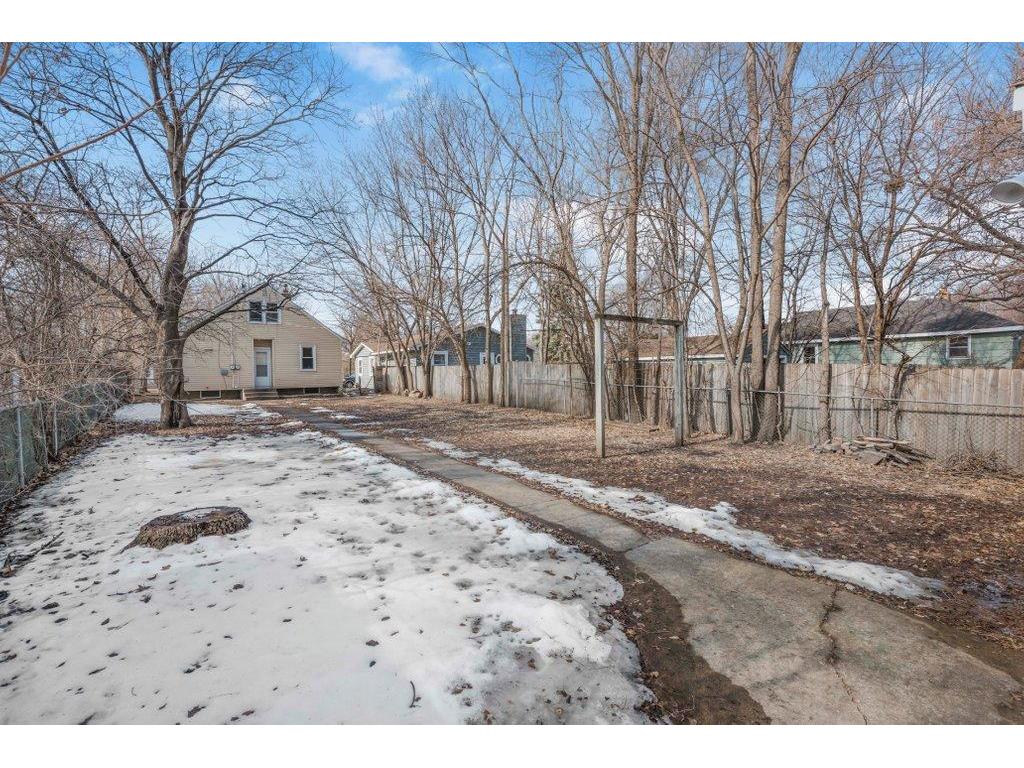 4230 Zane Avenue N Crystal MN 55422 7030454 image22