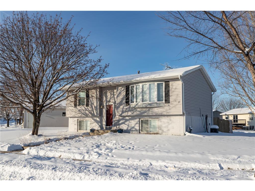 4231 9th Street NW Rochester MN 55901 6317212 image1