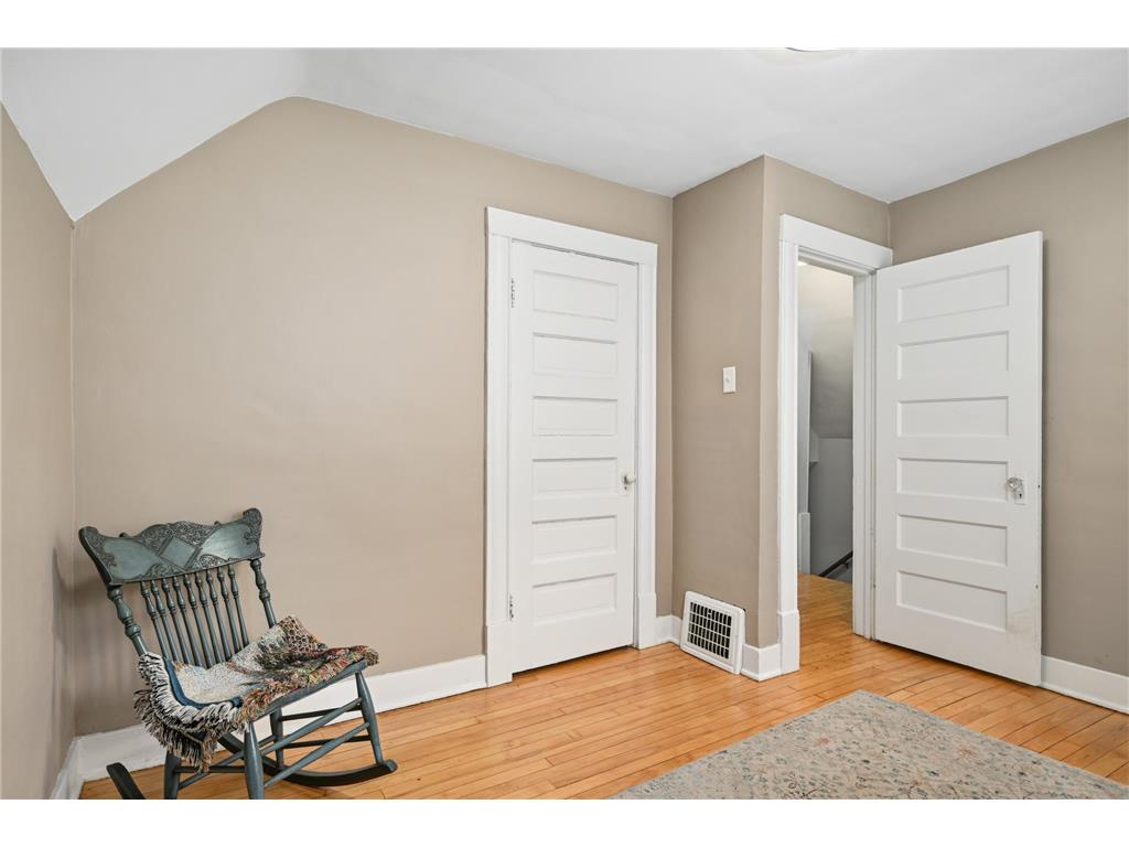4231 Wentworth Avenue Minneapolis MN 55409 7089660 image12