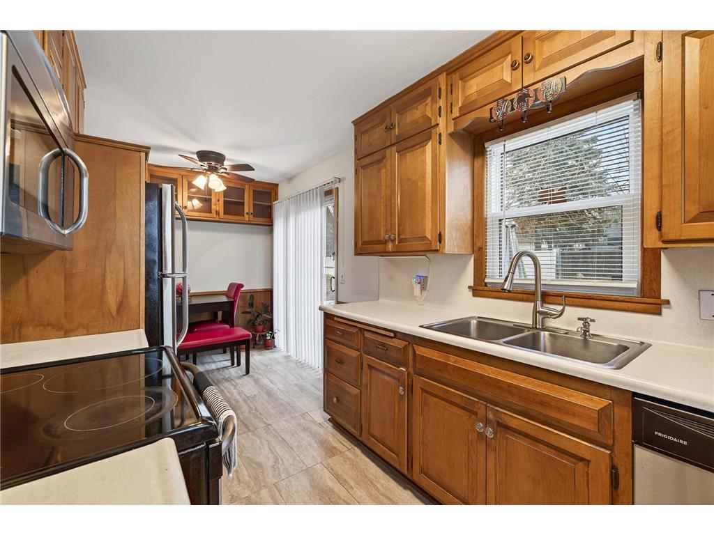 4232 Halifax Avenue N Robbinsdale MN 55422 6773964 image14