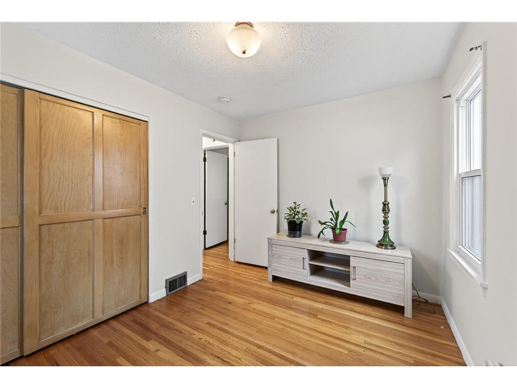 4232 Halifax Avenue N Robbinsdale MN 55422 6773964 image19