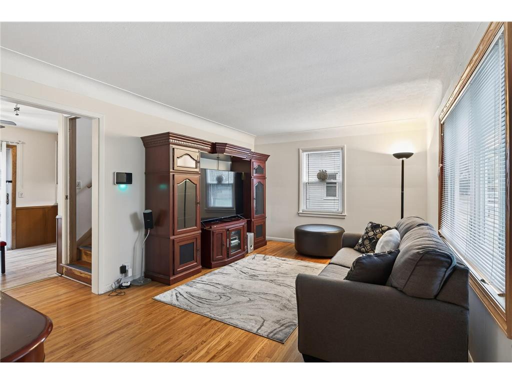 4232 Halifax Avenue N Robbinsdale MN 55422 6773964 image2