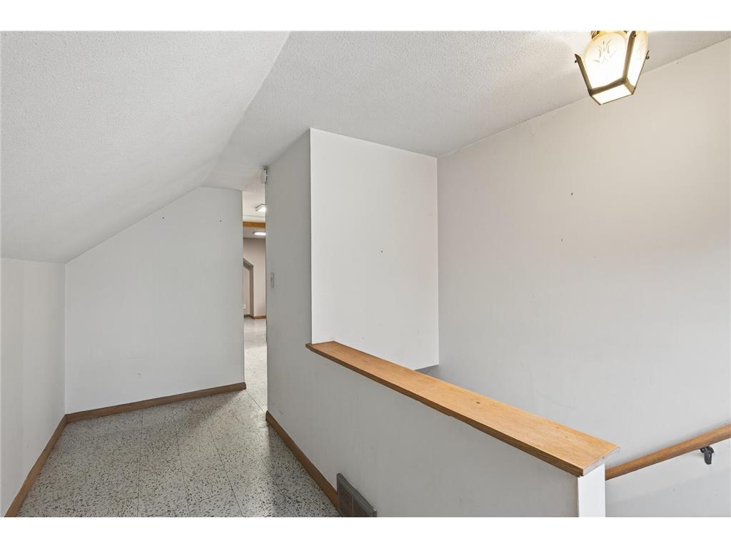 4232 Halifax Avenue N Robbinsdale MN 55422 6773964 image22