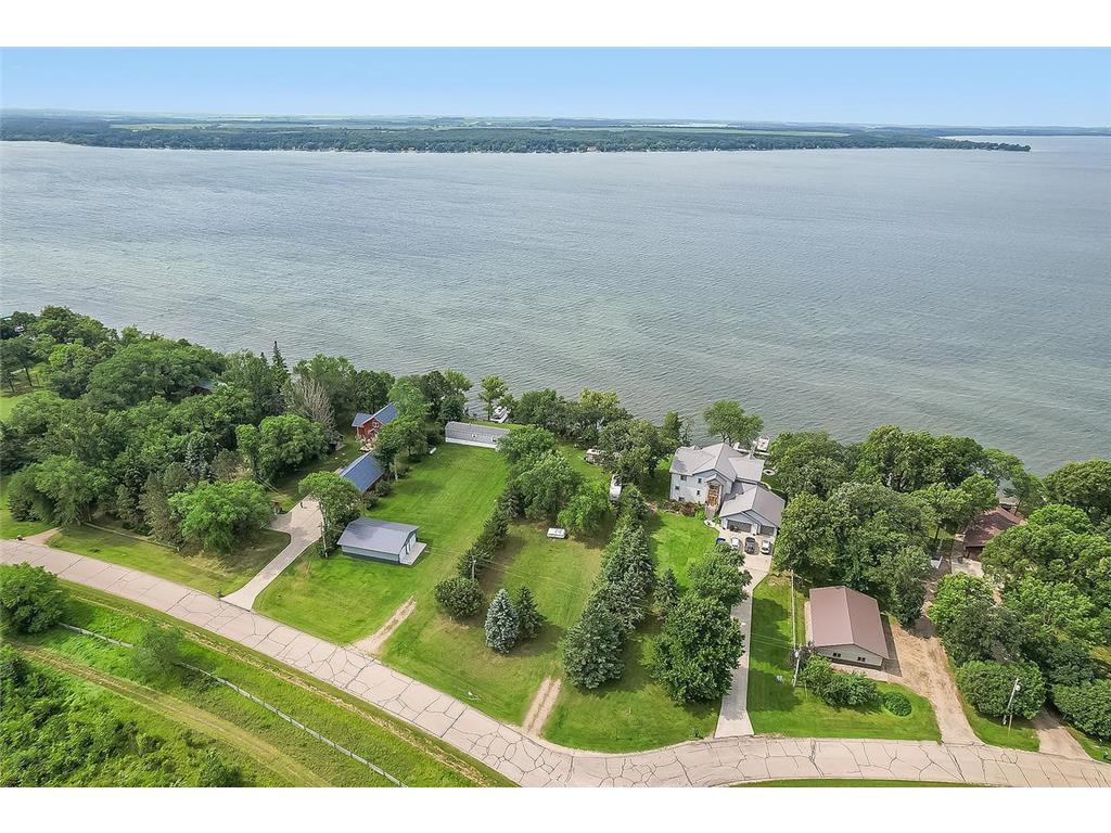 42322 240th Street Henning MN 56551 - West Battle 6764541 image9