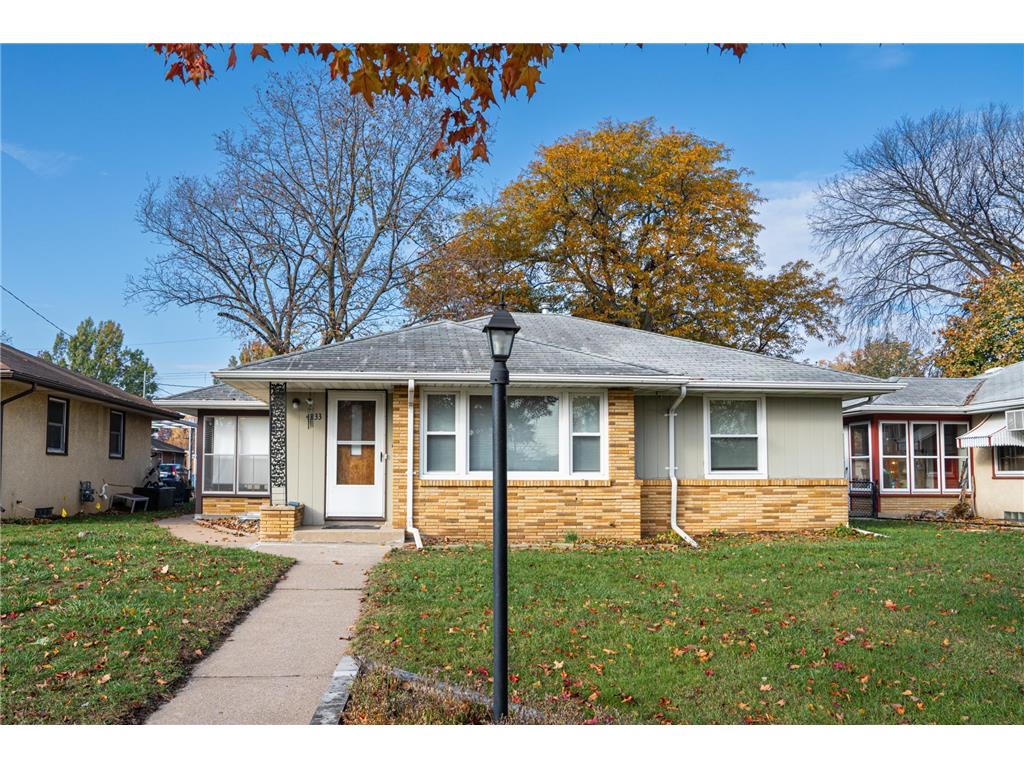 4233 Newton Avenue N Minneapolis MN 55412 6457934 image1