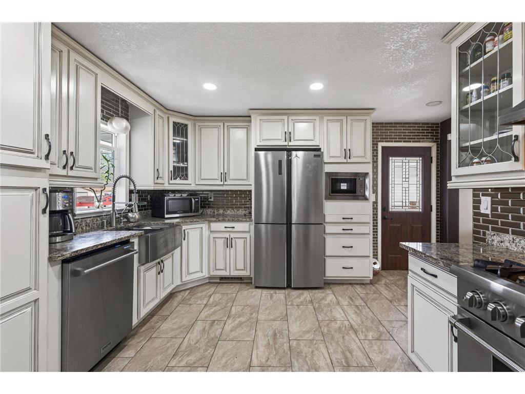 4233 Quincy Street NE Columbia Heights MN 55421 7052493 image1