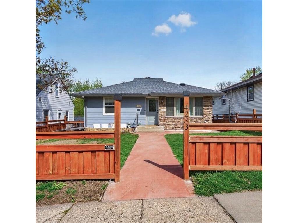 4233 Quincy Street NE Columbia Heights MN 55421 7052493 image2