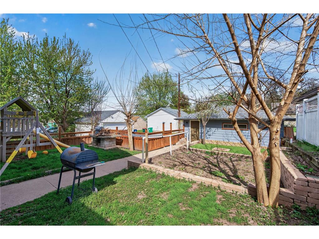 4233 Quincy Street NE Columbia Heights MN 55421 7052493 image25