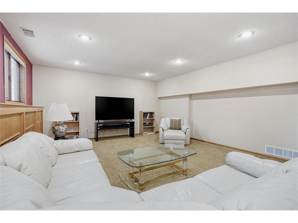 4235 Trenton Lane N Plymouth MN 55441 7014625 image47