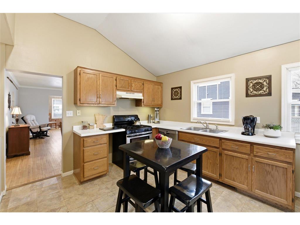 4235 Vincent Avenue N Minneapolis MN 55412 6824893 image13