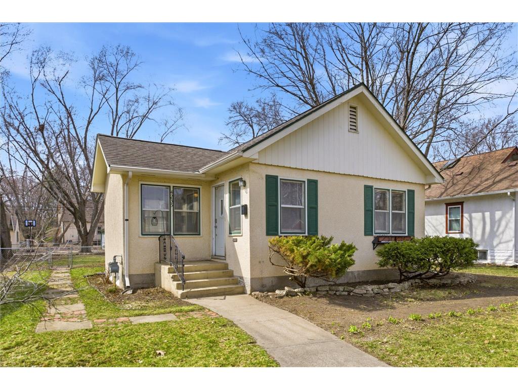 4235 Vincent Avenue N Minneapolis MN 55412 6824893 image3