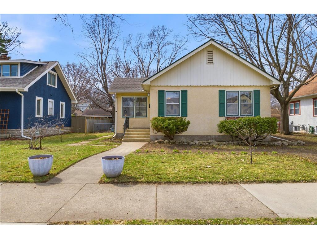 4235 Vincent Avenue N Minneapolis MN 55412 6824893 image4