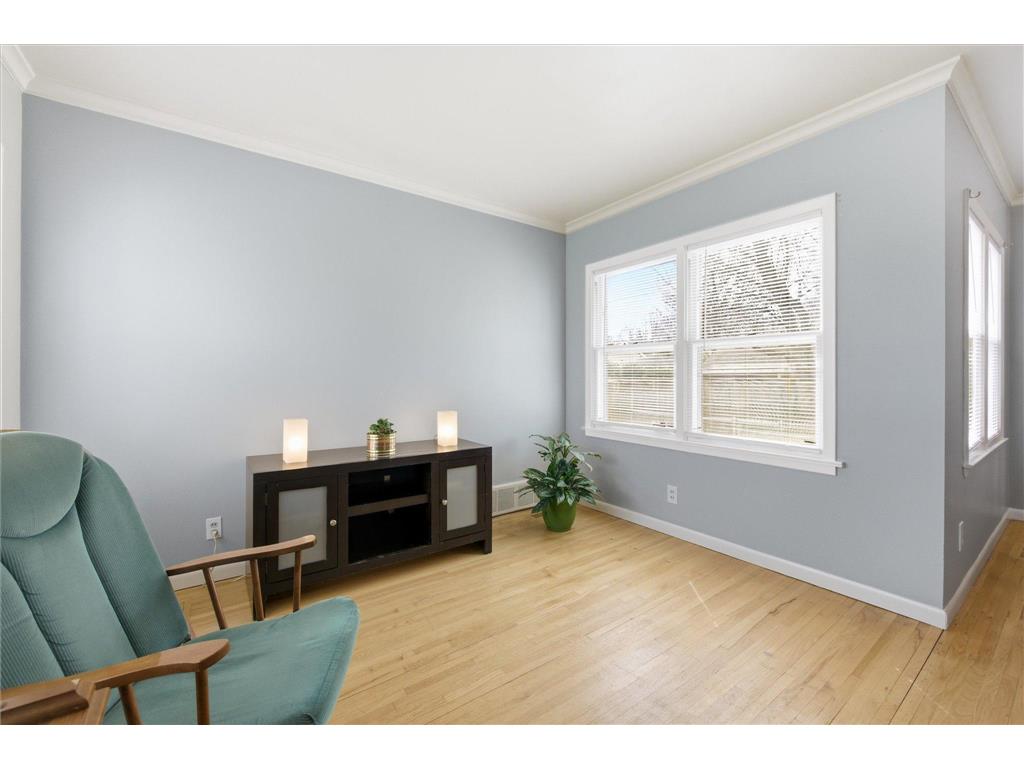 4235 Vincent Avenue N Minneapolis MN 55412 6824893 image8