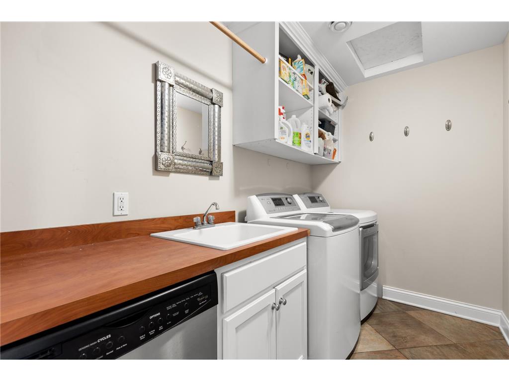 4236 Heathcote Road Deephaven MN 55391 7041969 image36
