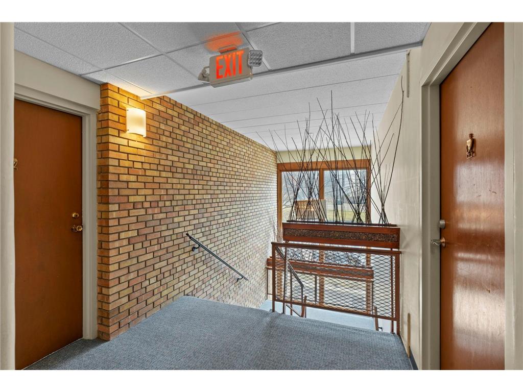 4236 Upton Avenue S #303 Minneapolis MN 55410 7041226 image5