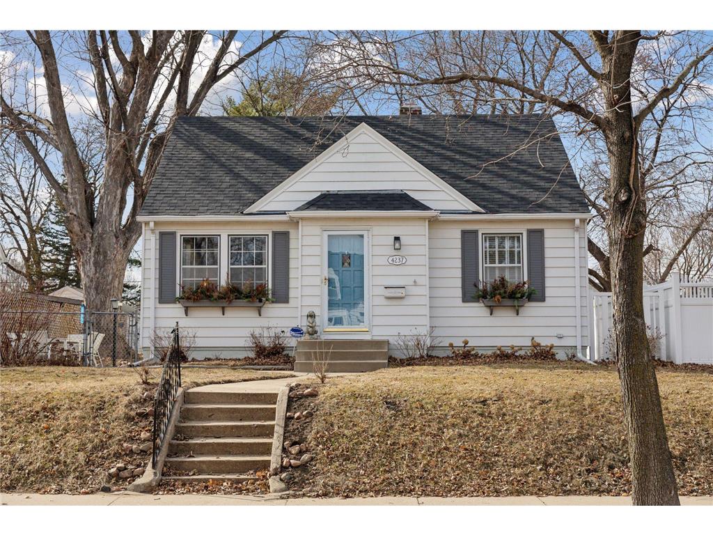 4237 Abbott Avenue N Robbinsdale MN 55422 6499311 image1