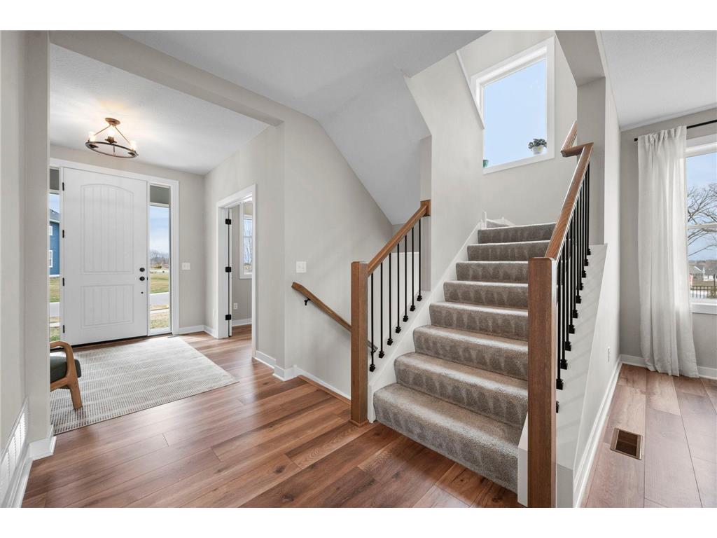 4237 Arbor Bay Woodbury MN 55129 7051082 image38