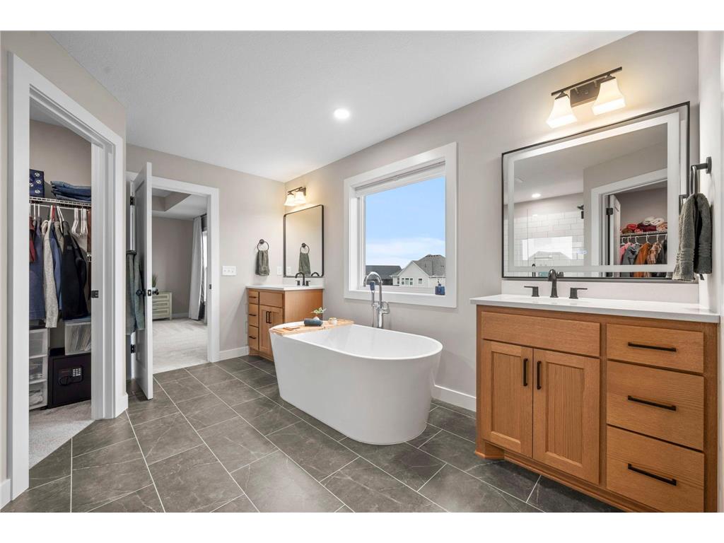 4237 Arbor Bay Woodbury MN 55129 7051082 image45