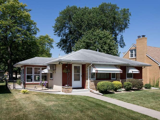 4237 Newton Avenue N, Minneapolis, MN 55412 MLS 6008528 Edina Realty