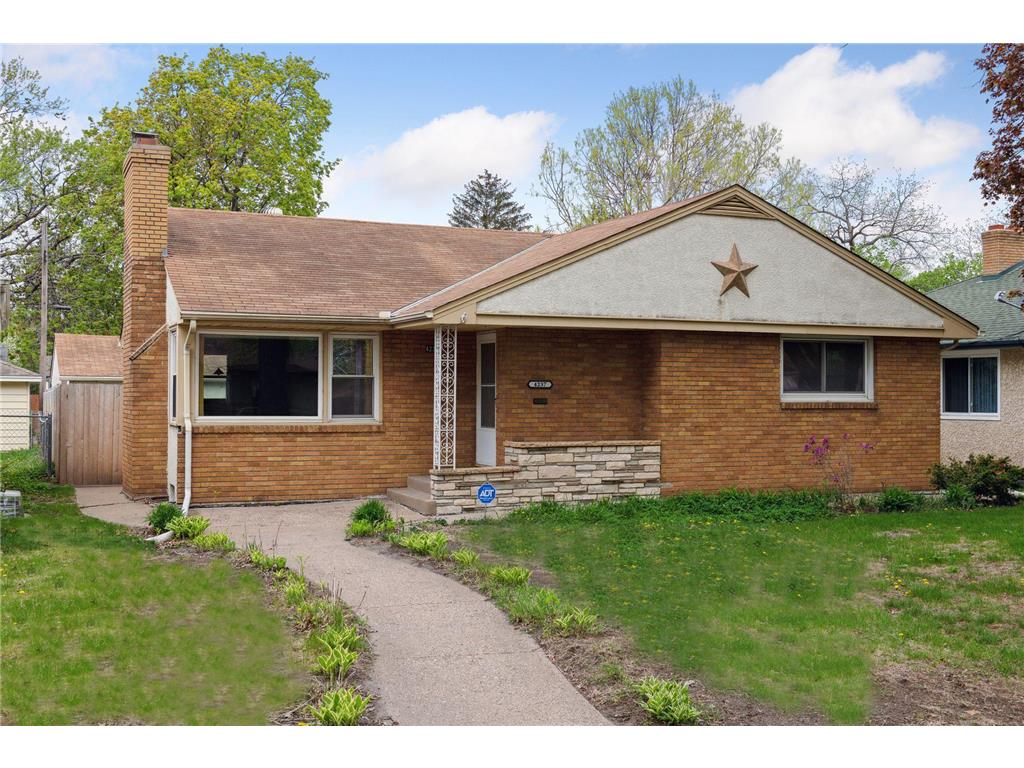 4237 Oliver Avenue N Minneapolis MN 55412 6372215 image1