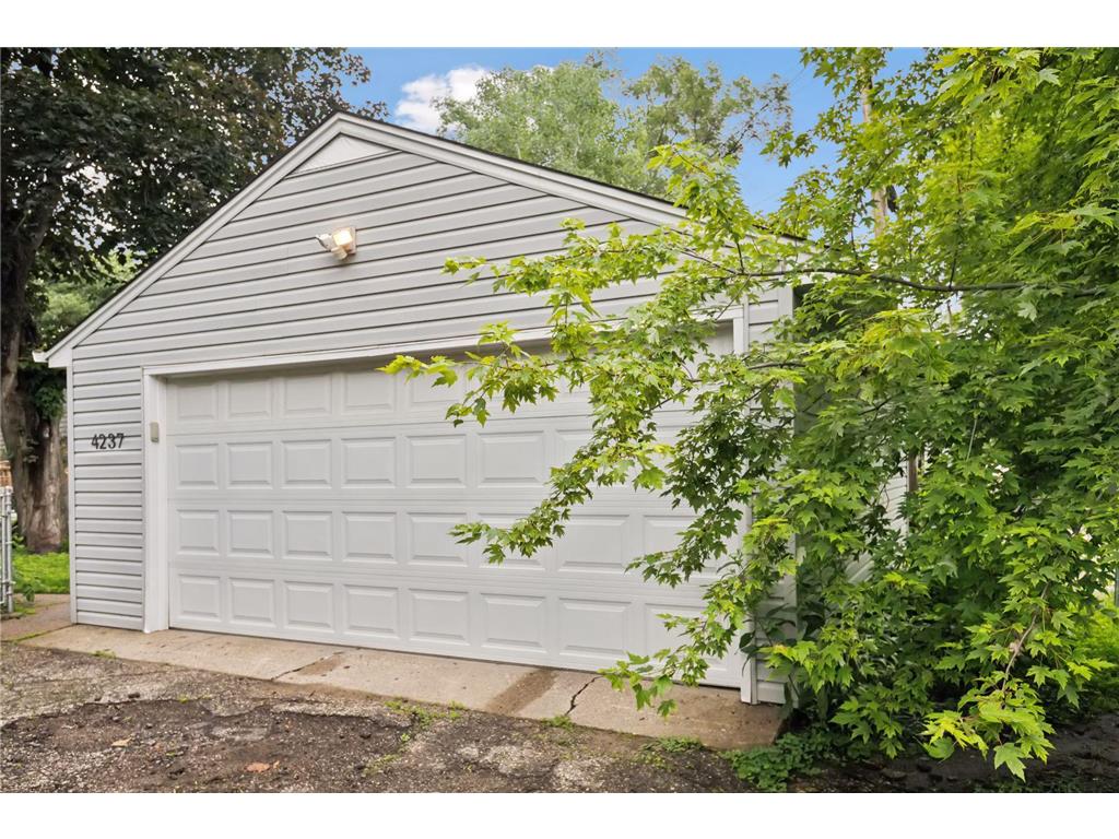 4237 Ottawa Avenue S Saint Louis Park MN 55416 7080984 image31