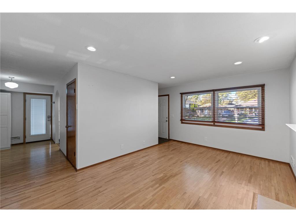 4237 Ottawa Avenue S Saint Louis Park MN 55416 7080984 image4