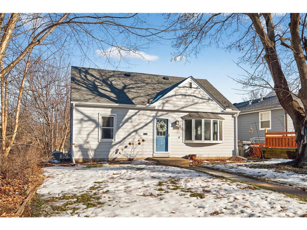4237 Quincy Street NE Columbia Heights MN 55421 7022338 image1