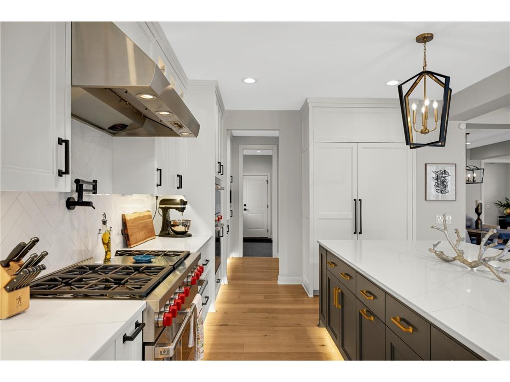 4237 Scott Terrace Edina MN 55416 7046329 image35