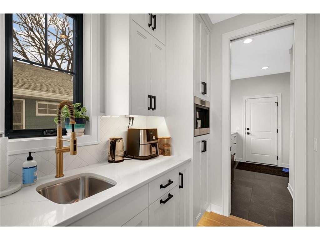 4237 Scott Terrace Edina MN 55416 7046329 image36