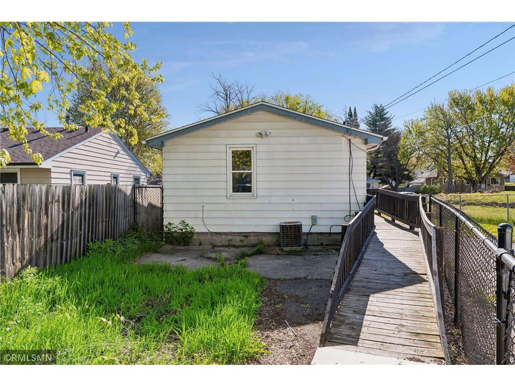 4238 Jackson Street NE Columbia Heights MN 55421 7064816 image30