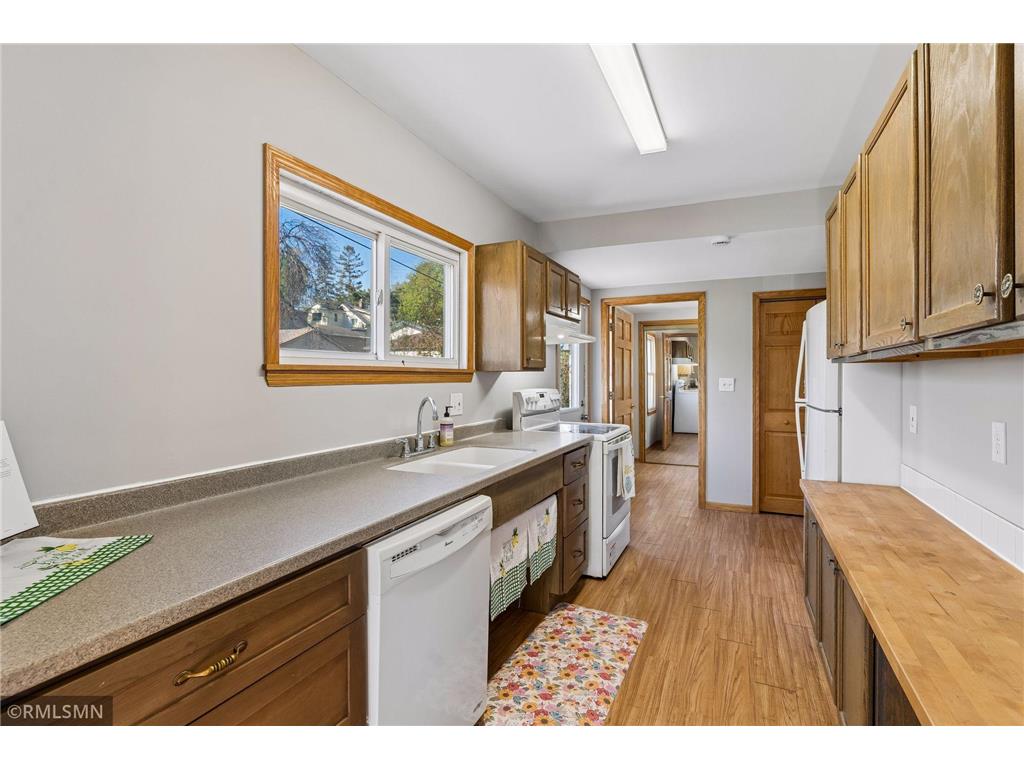 4238 Jackson Street NE Columbia Heights MN 55421 7064816 image8