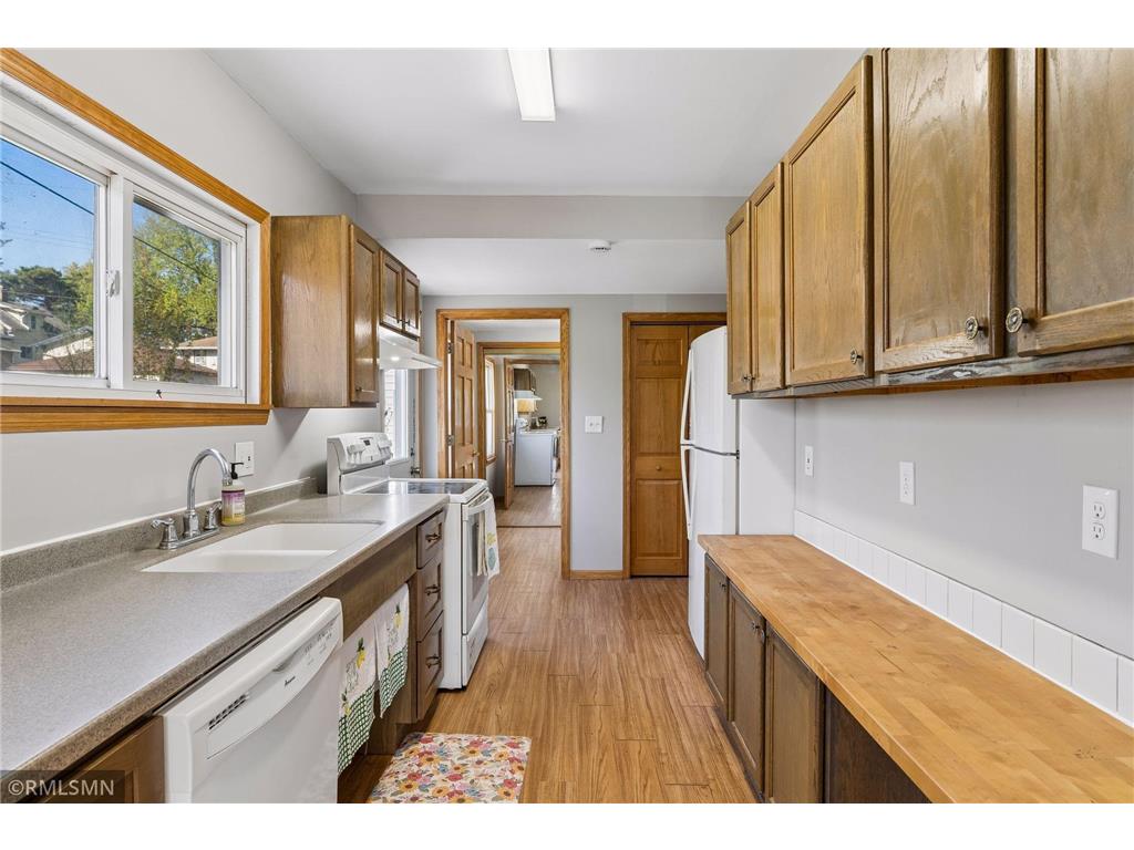 4238 Jackson Street NE Columbia Heights MN 55421 7064816 image9