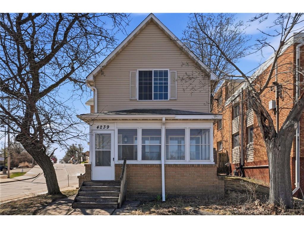 4239 Webber Parkway Minneapolis MN 55412 7031123 image1