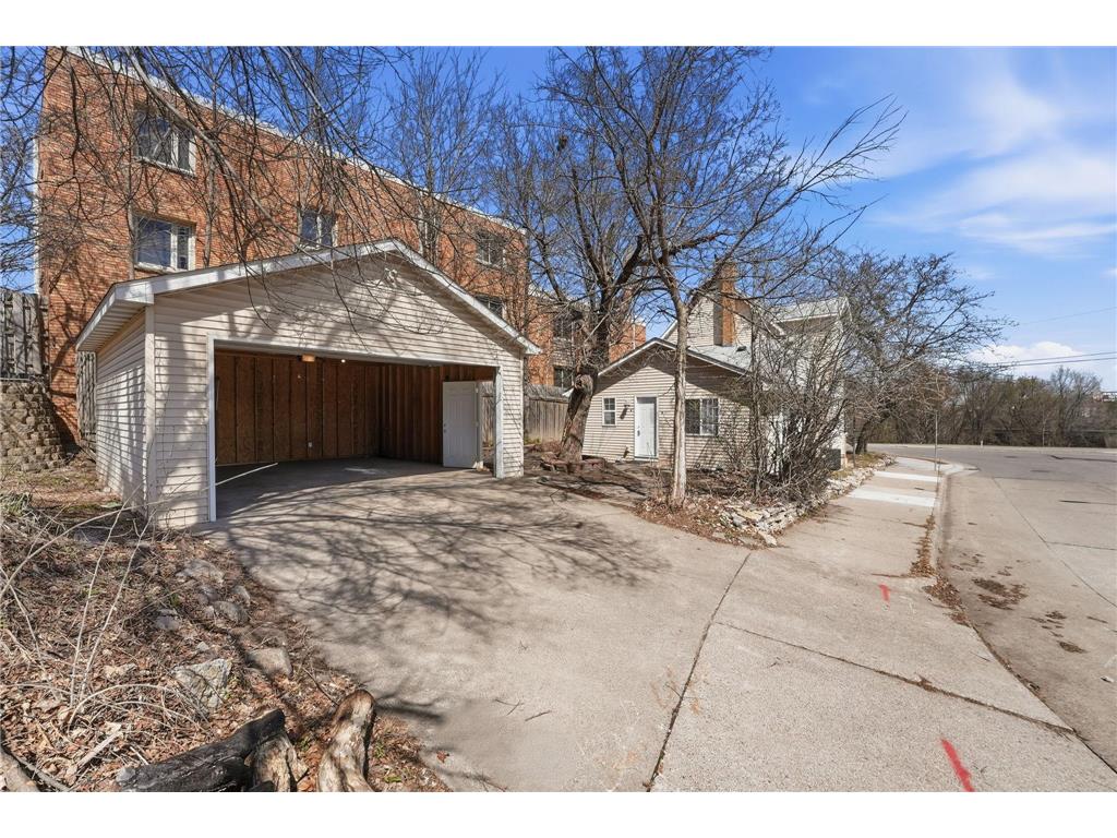 4239 Webber Parkway Minneapolis MN 55412 7031123 image32