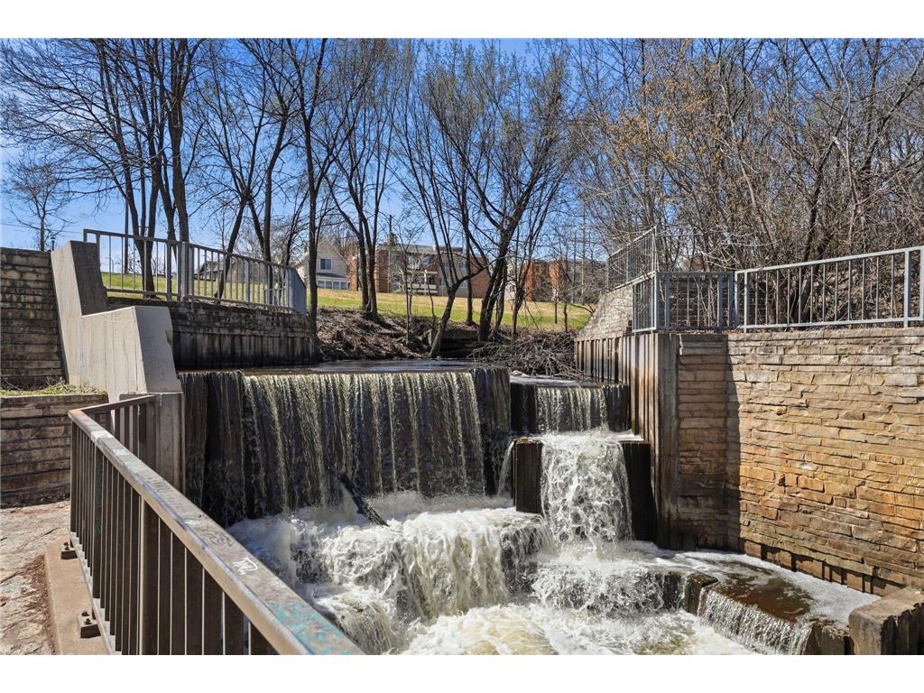4239 Webber Parkway Minneapolis MN 55412 7031123 image36