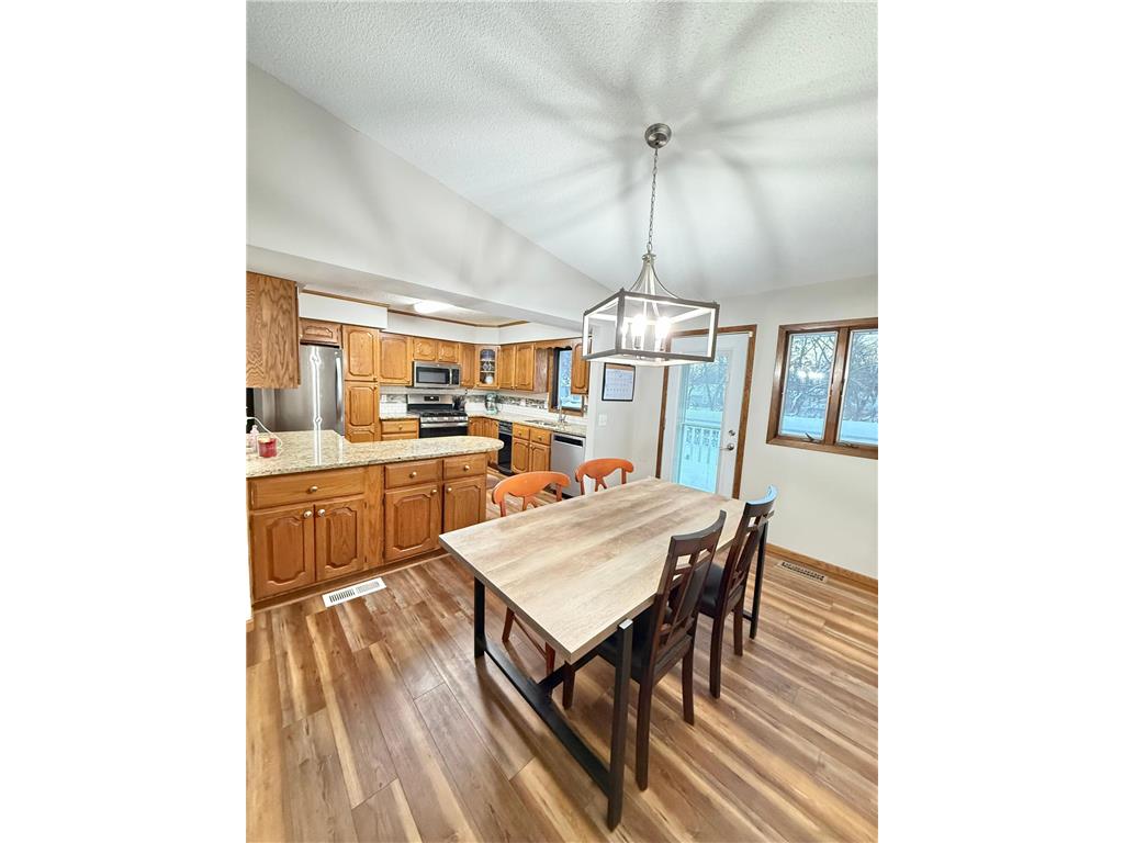 424 106th Avenue NW Coon Rapids MN 55448 7001926 image4