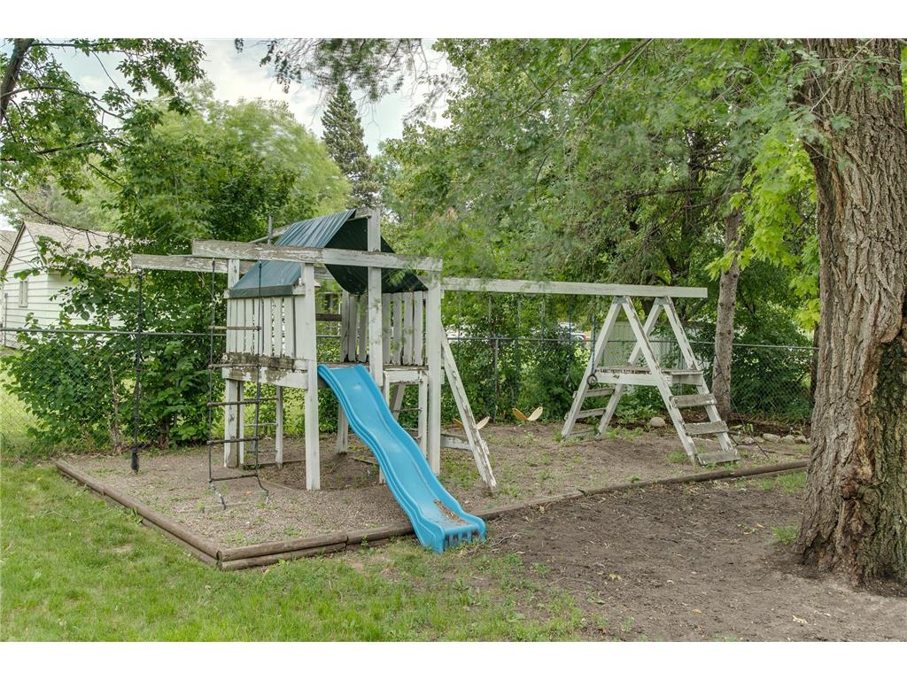 424 15th Street S Moorhead MN 56560 7105784 image48